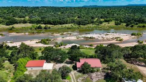 View/Area - 211 E Highway 29, Llano, TX 78643 photo 4 of 8