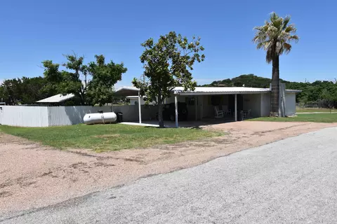 847 Ridgeway, Tow, TX 78672