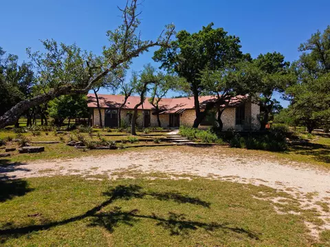 20 Sheppard Ln, Lampasas, TX 76550