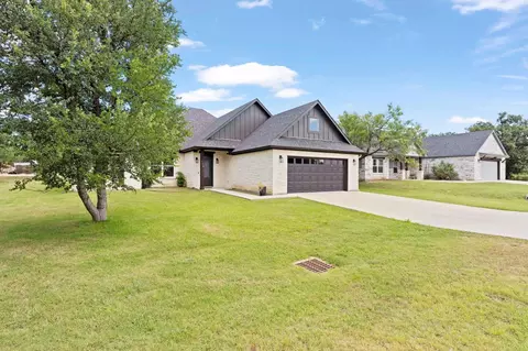 108 Lake Cliff Dr, Kingsland, TX 78639