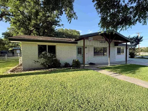 1101 Hackberry Dr, Marble Falls, TX 78654