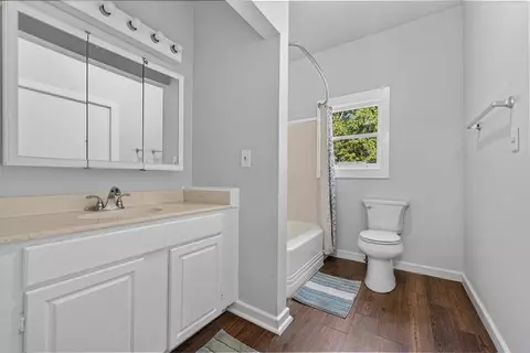 Bath - 285 Bedell St, Bertram, TX 78605 photo 1 of 1