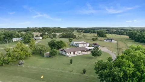 963 Fm 580, Lampasas, TX 76550