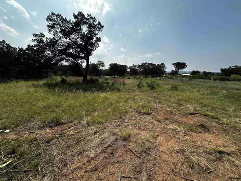 415 Eldorado St, Tow, TX 78672 photo 4