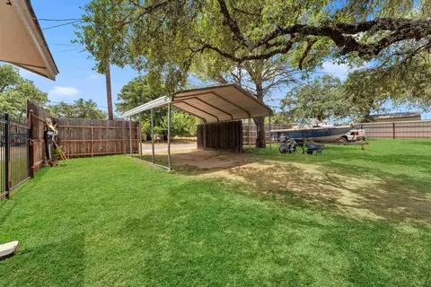 Exterior - 312 Apache Dr, Burnet, TX 78611 photo 5 of 15