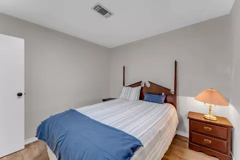 Bedroom - 312 Apache Dr, Burnet, TX 78611 photo 2 of 3