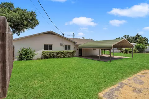 Exterior - 312 Apache Dr, Burnet, TX 78611 photo 1 of 15