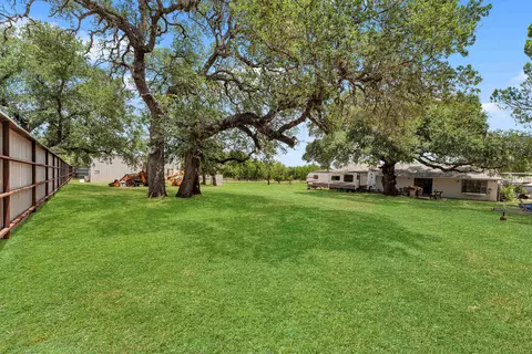 Exterior - 312 Apache Dr, Burnet, TX 78611 photo 11 of 15