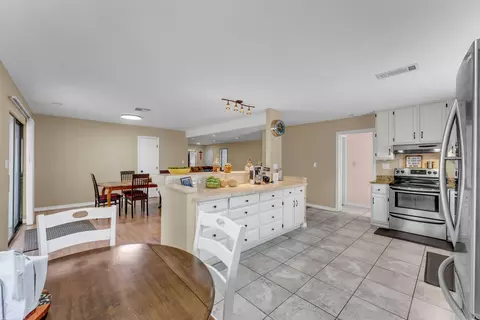 Kitchen - 312 Apache Dr, Burnet, TX 78611 photo 3 of 3