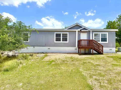 2203 25th St, Horseshoe Bay, TX 78657