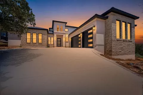 322 Spider Vly, Horseshoe Bay, TX 78657