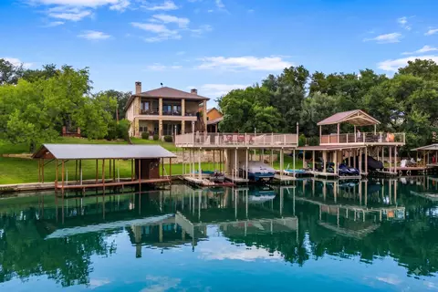1413 County Road 132-a Rd, Kingsland, TX 78639