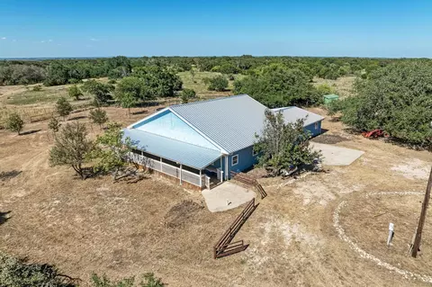 2812 County Road 205, Lampasas, TX 76550