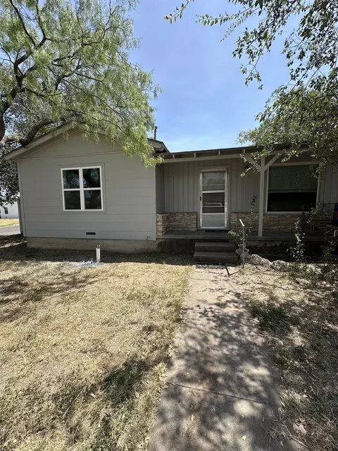 2601 Coleman St, San Angelo, TX 76901