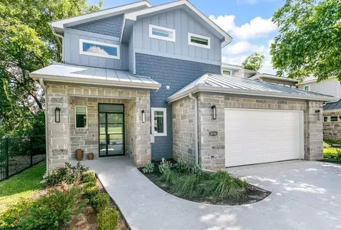2526 River Oaks Dr, Kingsland, TX 78639