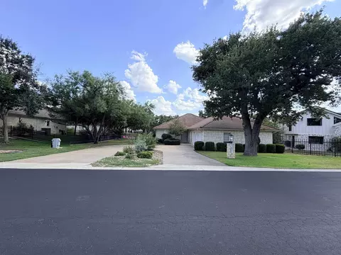 1404 Hi Cir N, Horseshoe Bay, TX 78657