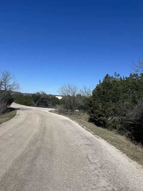 10423 Oak Dale Dr, Lago Vista, TX 78645