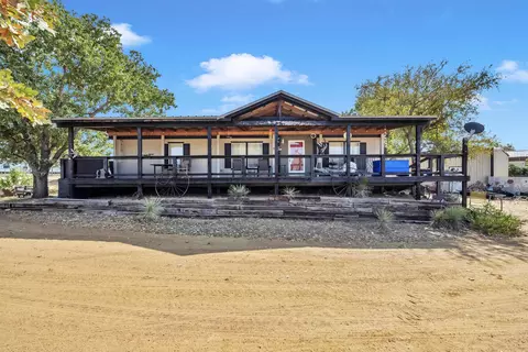 1248 Steen Rd, Kingsland, TX 78639