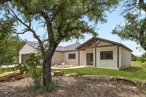 114 Rolling Hls Dr, Horseshoe Bay, TX 78657