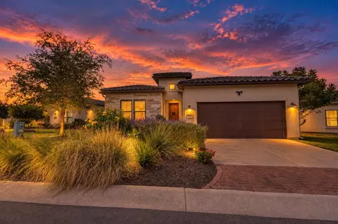 110 Rivalto Dr, Horseshoe Bay, TX 78657