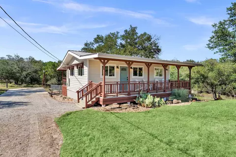 728 Sandy Mountain Dr, Sunrise Beach, TX 78643