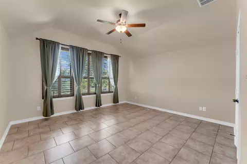 Bedroom - 560 Saddle Ridge Dr, Bertram, TX 78605 photo 1 of 5