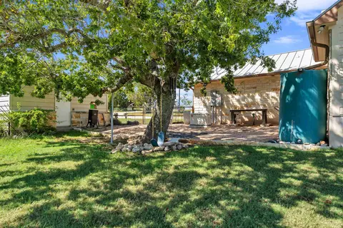 Exterior - 560 Saddle Ridge Dr, Bertram, TX 78605 photo 6 of 10