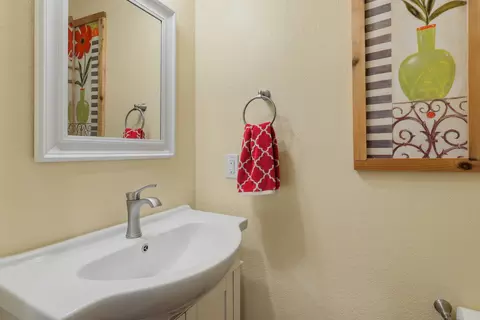 Bath - 308 First Down Dash, Burnet, TX 78611 photo 5 of 5