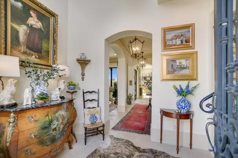 Entry Way - 519 Lighthouse Dr, Horseshoe Bay, TX 78657 photo 1 of 2