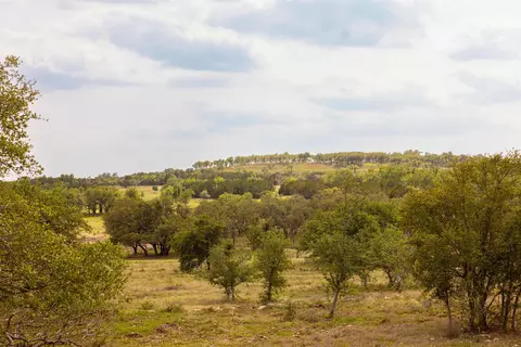 2551 Prochnow Rd, Dripping Springs, TX 78620