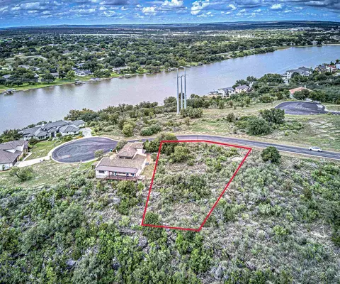 5 Pantera Cir, Marble Falls, TX 78654