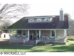 14 Bascom Ln, Candler, NC 28715 photo 1