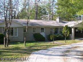 2 Ravenswood Rd, Flat Rock, NC 28731 photo 1