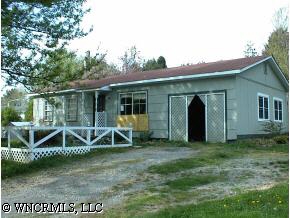 12 Meadow Rd, Clyde, NC 28721 photo 1
