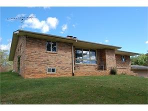 467 Coates Rd, Marshall, NC 28753 photo 1
