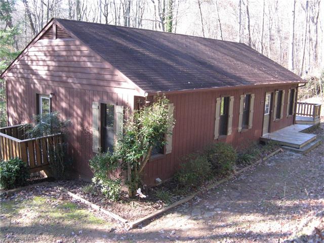 595 Vineyard Rd, Tryon, NC 28782 photo 1