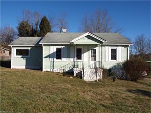173 Hillside Hts, Brevard, NC 28712 photo 1