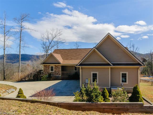 581 Silverglen Way, Hendersonville, NC 28792 photo 1