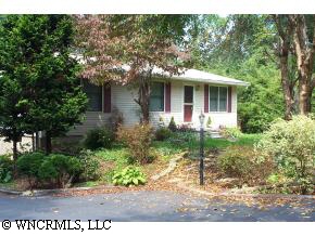 55 Markley Dr, Flat Rock, NC 28731 photo 1