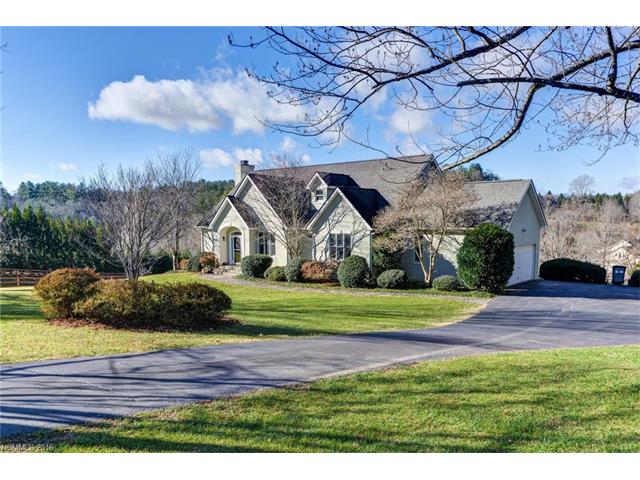 6 Walnut Ln, Fletcher, NC 28732 photo 1