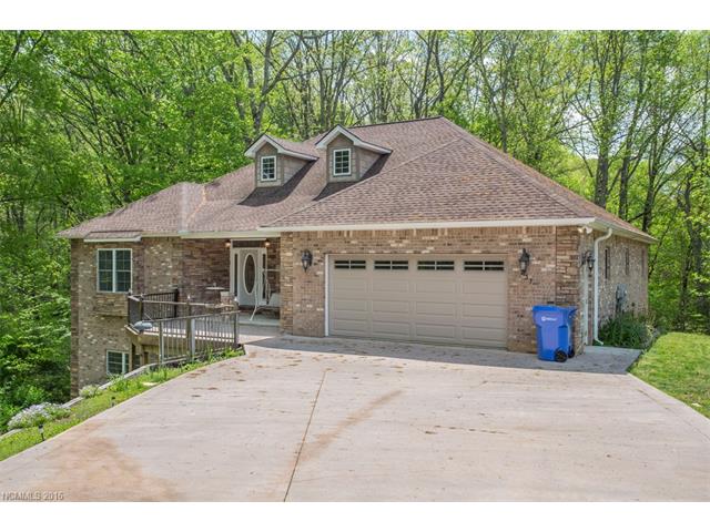 237 Eagle Point Dr, Brevard, NC 28712 photo 1