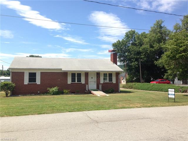 46 E Mitchell St, Old Fort, NC 28762 photo 1