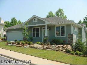 112 Chancery Ct, Flat Rock, NC 28731 photo 1