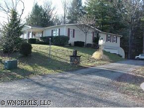 115 Paradise Cir, Clyde, NC 28721 photo 1