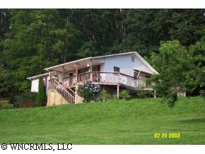 11 Sunnybrook Trl, Clyde, NC 28721 photo 1
