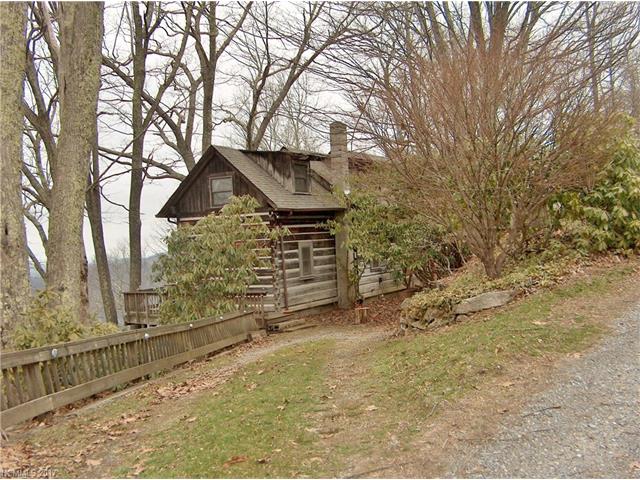 379 Skyridge Dr, Clyde, NC 28721 photo 1