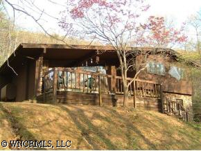 213 Holland Dr, Black Mountain, NC 28711 photo 1
