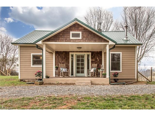 143 Grassy Fields Dr, Marshall, NC 28753 photo 1