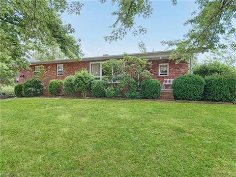 1202 Chambers Mountain Rd, Clyde, NC 28721 photo 1