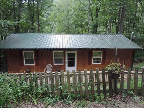 5705 Liner Creek Rd, Clyde, NC 28721 photo 1